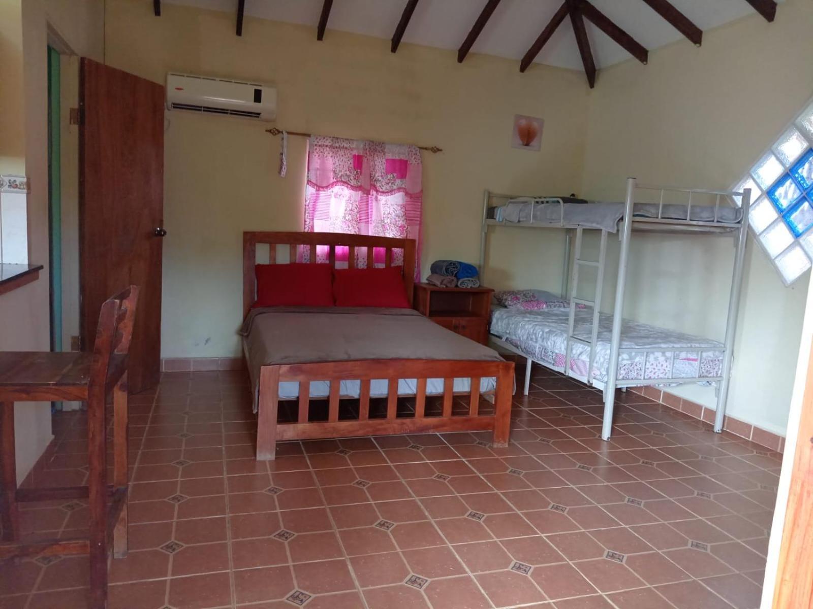 Villa Hospedaje Ecologico Nahual Las Lajas  Exterior foto